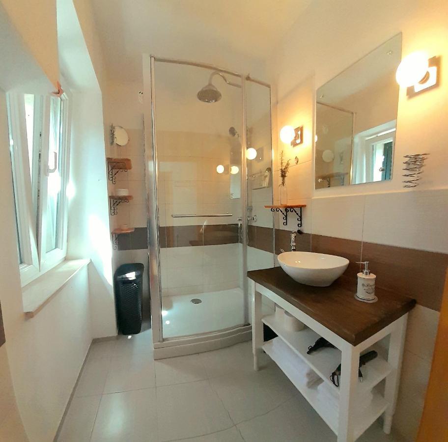 Апартаменты Luxury Mansarda Duplex - City Centre - Stone House Сплит Экстерьер фото